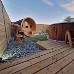 Un Moment Bed & Breakfast *
